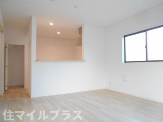 【居間・リビング】 | 郡山市富田町大徳南新築一戸建て8棟 | リビングです