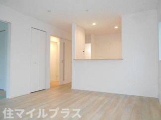 【居間・リビング】 | 郡山市富田町大徳南新築一戸建て8棟 | 居間です