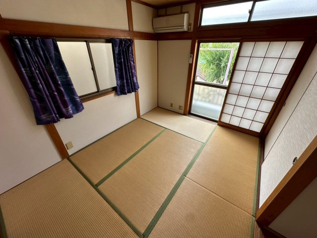 岩屋北町1丁目貸戸建の和室