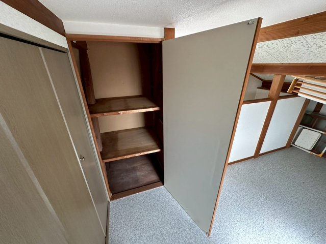 岩屋北町1丁目貸戸建の収納