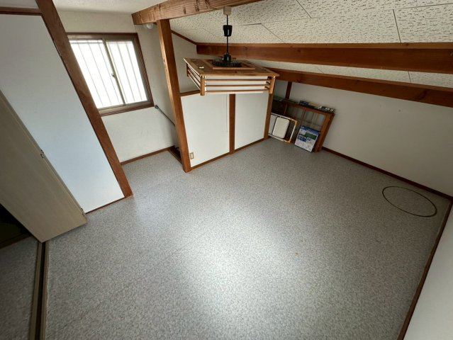 岩屋北町1丁目貸戸建の内装