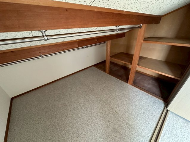 岩屋北町1丁目貸戸建の内装