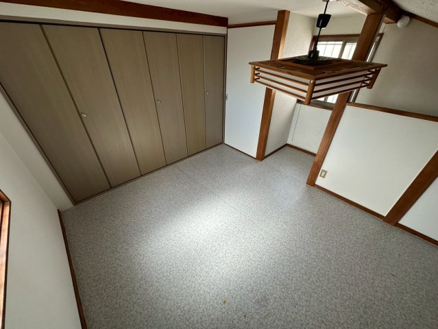 岩屋北町1丁目貸戸建の内装