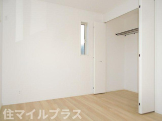 【洋室】 | 郡山市富田町大徳南新築一戸建て8棟 | 明るい洋室です