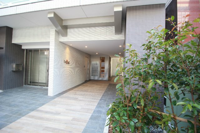 エクセレント　1のエントランス