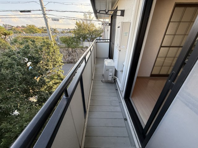 クレールヴィラ箕面のバルコニー