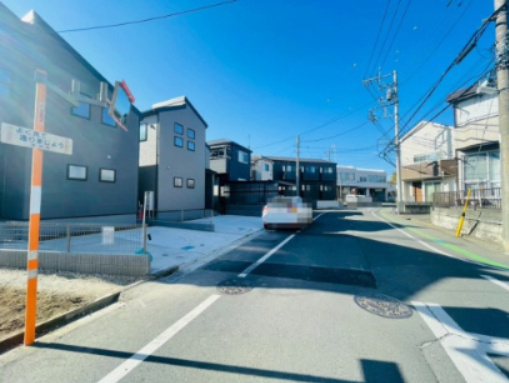 所沢市山口第6　新築戸建　リーブルガーデンの前面道路含む現地写真|1/30　撮影