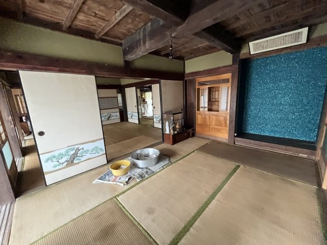 串間市大字都井　築約100年の古民家|かつて雨漏りをしていたようですが、現在は治まっているようです