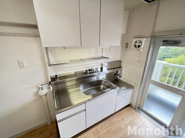 泉北茶山台２丁３番１号棟のキッチン