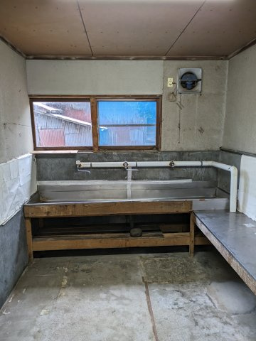 秋田県大館市　一棟宿舎の洗面所