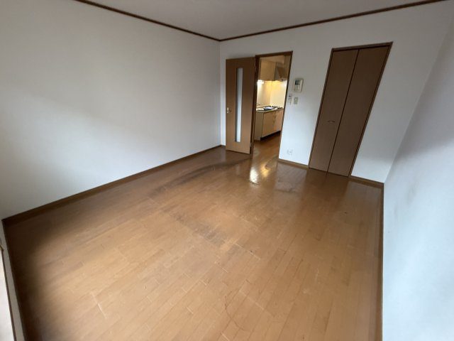 プレミール新稲の居間・リビング