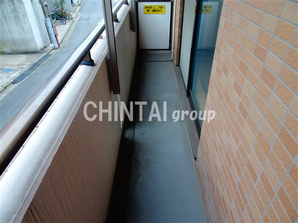 アドニス北沢のバルコニー