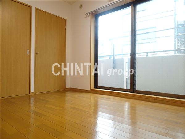 アドニス北沢の居間・リビング