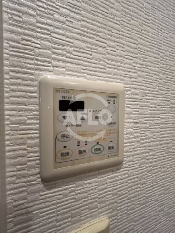 セレッソコート新大阪の洗面所|セレッソコート新大阪　浴室乾燥機