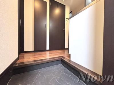 【玄関】 | Ampio八田 | 落ち着いた玄関です