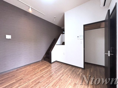 【居間・リビング】 | Ampio八田 | ゆったりとしたリビングです