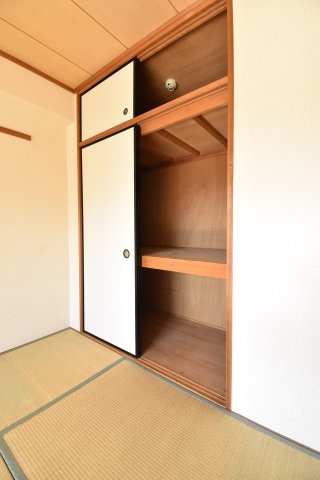 フレアコート野口の収納