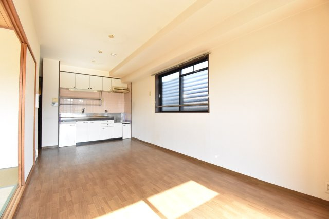 フレアコート野口の居間・リビング