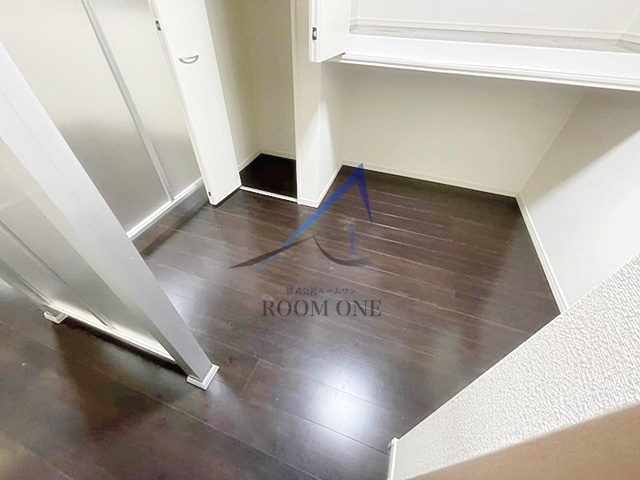 レラ　リュミェール