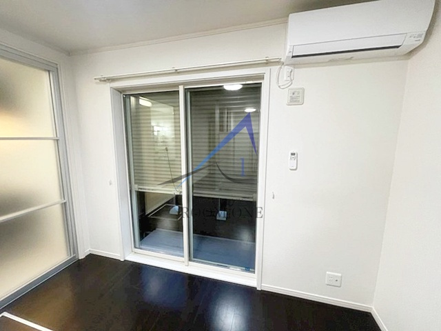 レラ　リュミェール