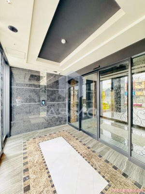 【エントランス】 | PHOERME TENNOJI East