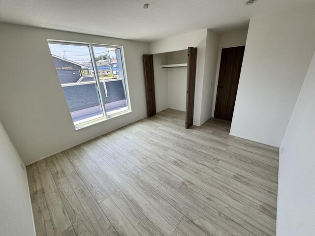 リナージュ宇都宮市富士見が丘第１期　新築一戸建ての洋室|8.5帖