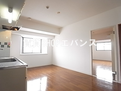 【居間・リビング】 | グランドパレス大久保