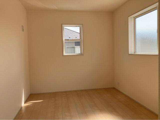 リーブルガーデン宇都宮今宮第５　新築一戸建ての洋室