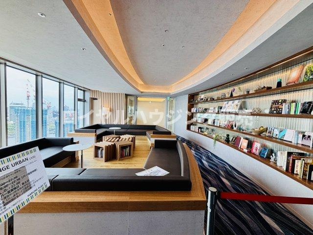 スカイラウンジ