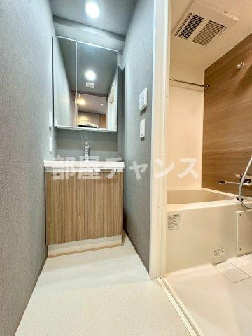 エステムコート名古屋新栄Ⅵ アートテラスの独立洗面台