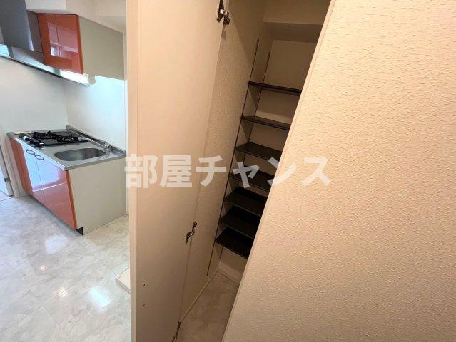 エルザビル名古屋駅前の収納