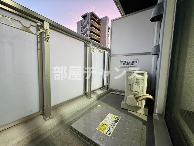 エルザビル名古屋駅前のバルコニー