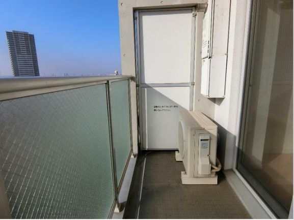 ウィルテラス千歳烏山のバルコニー