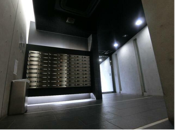 ウィルテラス千歳烏山のロビー