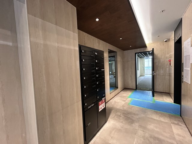 斉藤ビルディング　6Fのロビー