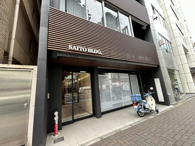 斉藤ビルディング　6Fのエントランス