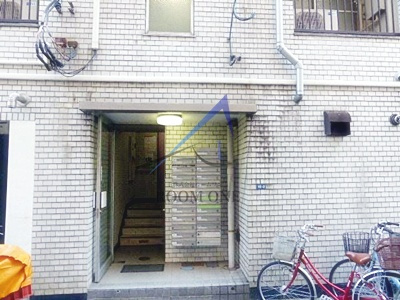 吉川ビルのエントランス|エントランスです。