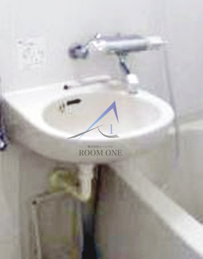 吉川ビルの洗面所|洗面台です。