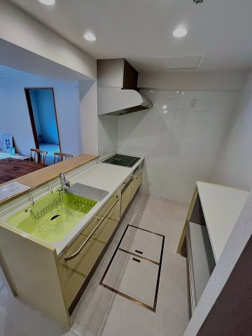 カーサ手稲本町のキッチン|キッチン床下収納もあります◎