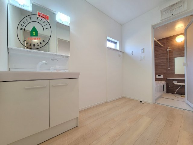 福岡市西区今宿東3丁目第10-6棟(6号棟)の内観：施工例|脱衣所、洗面所は小さなプライベートスペース。歯磨き、洗顔と毎日施す個人空間。