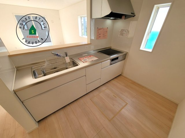 福岡市西区今宿東3丁目第10-6棟(6号棟)の内観：施工例|ダイニングとリビングのメリハリが付けやすい空間設計になっています。