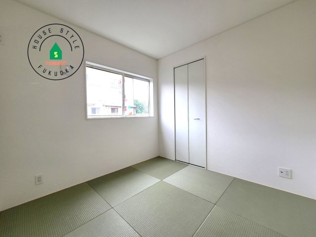 福岡市西区今宿東3丁目第10-6棟(5号棟)の内観：施工例|和室を上手に活用すると暮らし方の幅が広がります。例えば普段は開け放して、子供の小さいうちはお昼寝や遊びのスペースに。畳はソフトなので転んでもケガをしにくく安心です