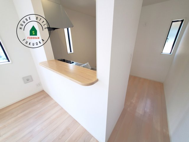 福岡市西区今宿東3丁目第10-6棟(4号棟)の内観：施工例|ダイニングとリビングのメリハリが付けやすい空間設計になっています。