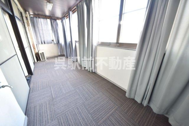 村上ビルのバルコニー