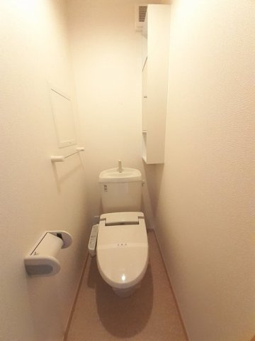 サンハイツ北六甲壱番館のトイレ