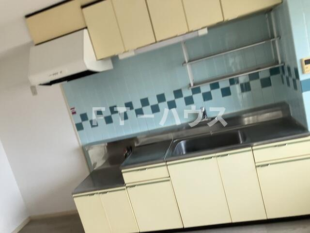 グランドパレス大久保のキッチン