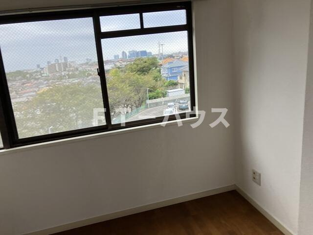 グランドパレス大久保の寝室