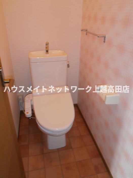 セジュールかきざき Ｂのトイレ|温水洗浄便座