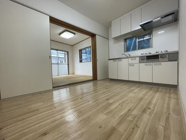 ホーユーパレス上大岡の居間・リビング