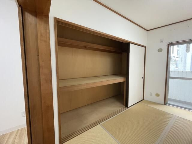 ホーユーパレス上大岡の収納